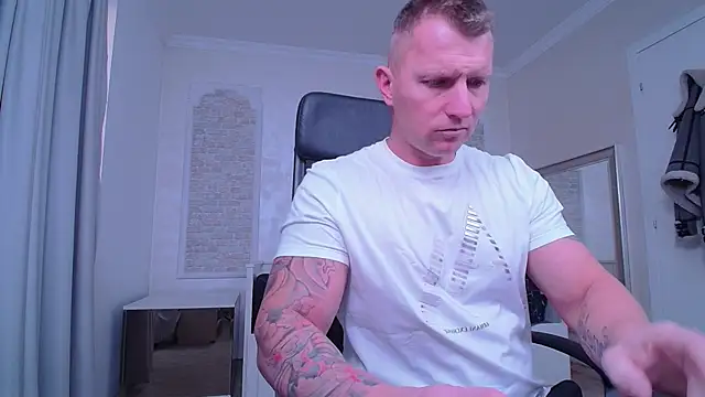 RomeoMalcolm online show from 03/20/25, 05:24