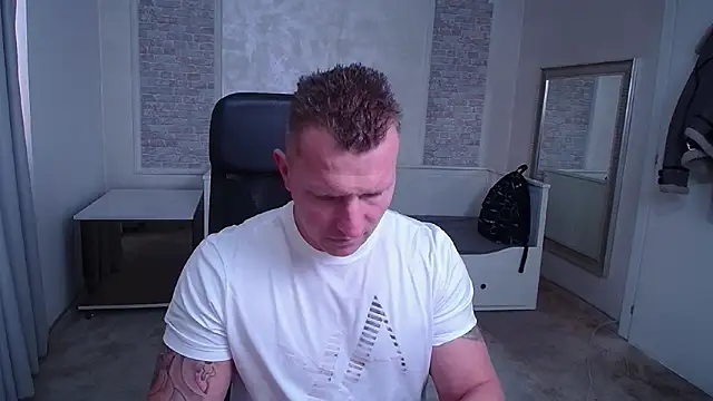 RomeoMalcolm online show from 03/21/25, 05:11