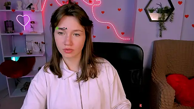 helli belli online show from 02/11/26, 07:41