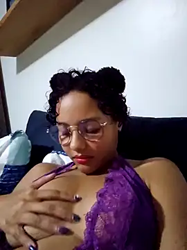 Snapshot of Cherry_kat chatting on 03/06/25, 07:43 Cherry kat online show from 03/06/25, 07:43