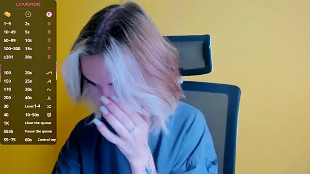 Fiona Night online show from 09/29/25, 05:12