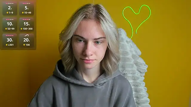 Fiona Night online show from 10/27/25, 06:06