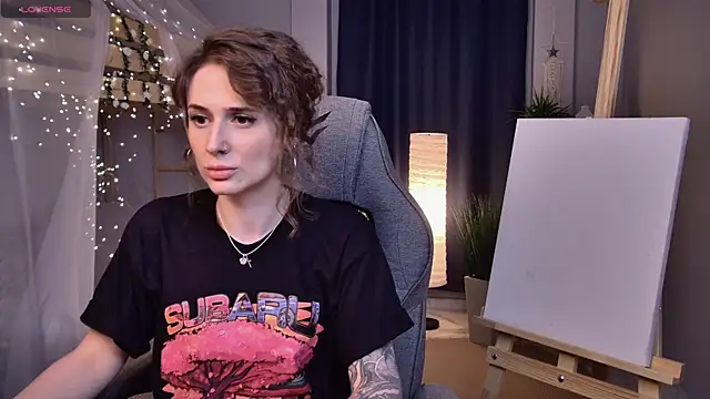 OliviaMcClean online show from 06/11/26, 12:32