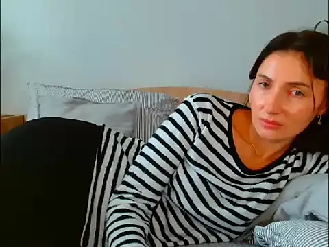 Irina9793 online show from 11/26/25, 12:17