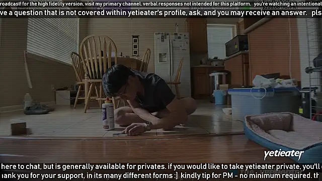 Snapshot of yetieater chatting on 12/14/24, 09:45 yetieater online show from 12/14/24, 09:45