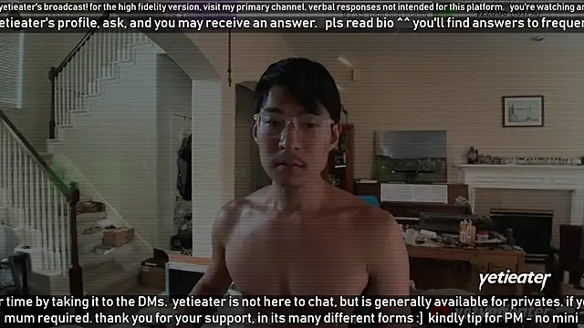 Snapshot of yetieater chatting on 12/31/24, 10:34 yetieater online show from 12/31/24, 10:34