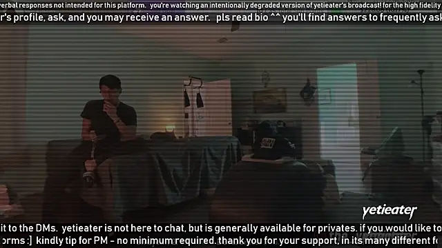 Snapshot of yetieater chatting on 01/02/25, 06:12 yetieater online show from 01/02/25, 06:12