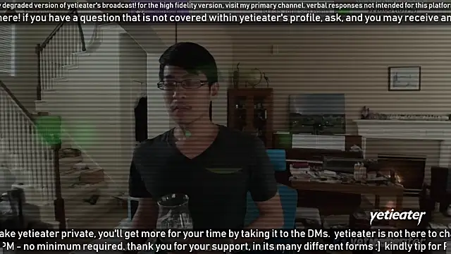 Snapshot of yetieater chatting on 01/02/25, 09:18 yetieater online show from 01/02/25, 09:18
