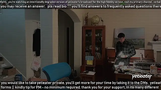 Snapshot of yetieater chatting on 01/20/25, 09:53 yetieater online show from 01/20/25, 09:53