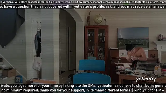 Snapshot of yetieater chatting on 02/01/25, 09:08 yetieater online show from 02/01/25, 09:08