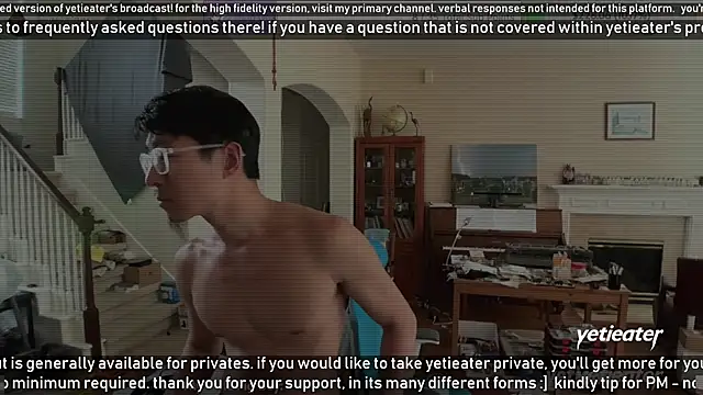 Snapshot of yetieater chatting on 02/05/25, 07:53 yetieater online show from 02/05/25, 07:53