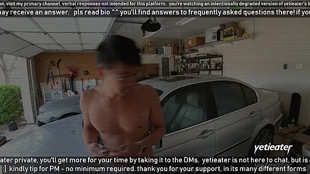 Snapshot of yetieater chatting on 03/18/25, 05:42 yetieater online show from 03/18/25, 05:42