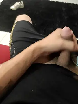 Snapshot of enoc369 chatting on 02/28/25, 08:42 enoc369 online show from 02/28/25, 08:42