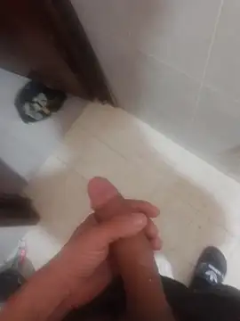 Snapshot of enoc369 chatting on 12/14/25, 05:35 enoc369 online show from 12/14/25, 05:35