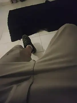 Snapshot of enoc369 chatting on 12/16/25, 03:22 enoc369 online show from 12/16/25, 03:22