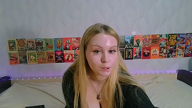 Snapshot of Beatrice_7 chatting on 03/07/25, 09:40 Beatrice 7 online show from 03/07/25, 09:40