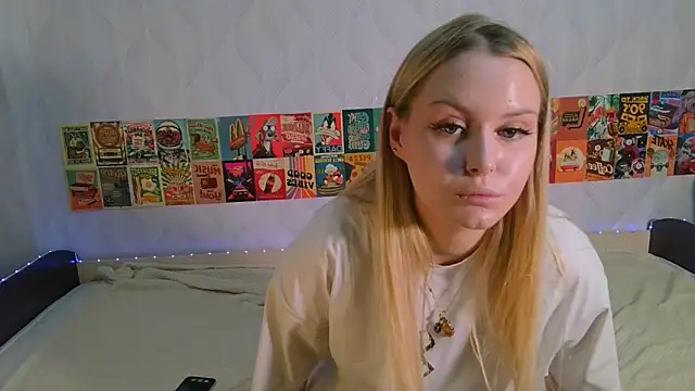 Snapshot of Beatrice_7 chatting on 03/10/25, 08:04 Beatrice 7 online show from 03/10/25, 08:04