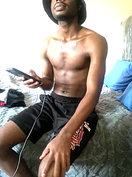 Snapshot of menzix96 chatting on 10/12/25, 02:38 menzix96 online show from 10/12/25, 02:38