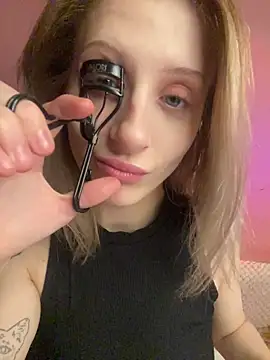 amorearte m online show from 12/05/25, 02:47