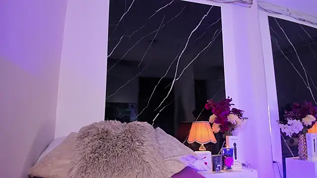 ArianaaGrace online show from 02/06/26, 07:50