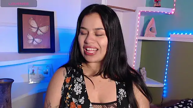 SamanthaSmiithh online show from 12/15/25, 12:48