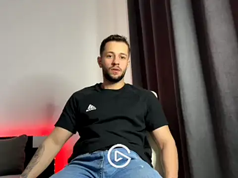 Snapshot of nicholasX1 chatting on 03/01/25, 12:34 nicholasX1 online show from 03/01/25, 12:34