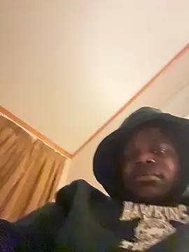 Julesgram online show from 11/28/25, 11:40