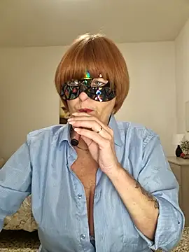 Gattina74 online show from 10/14/25, 06:42