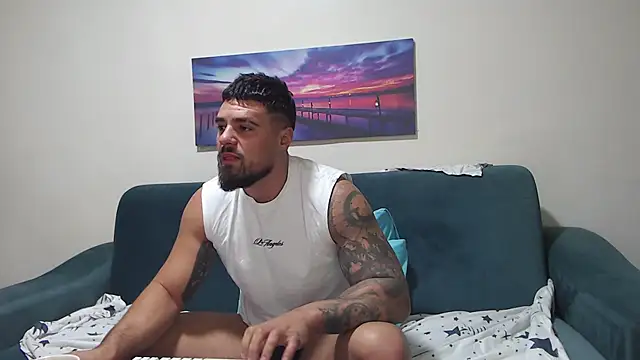 Tiberius hunk online show from 10/06/25, 05:05