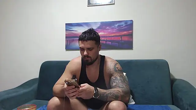 Tiberius hunk online show from 11/22/25, 05:50