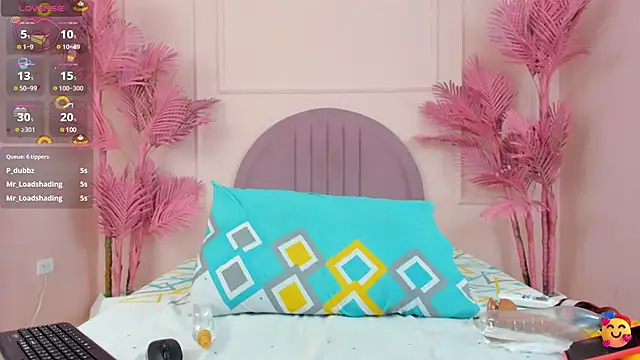 Hanaahquinn online show from 03/05/25, 02:56