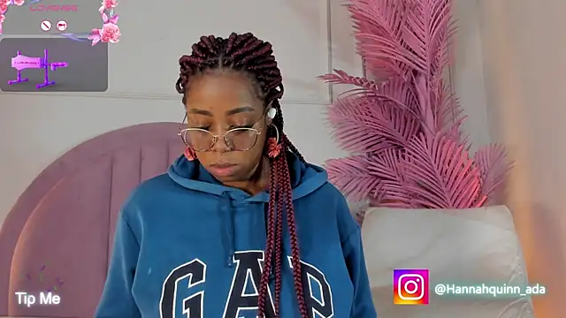 Hanaahquinn online show from 04/17/26, 11:46