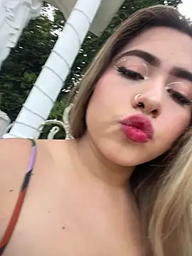 lunaxxx 69 online show from 11/07/25, 09:59