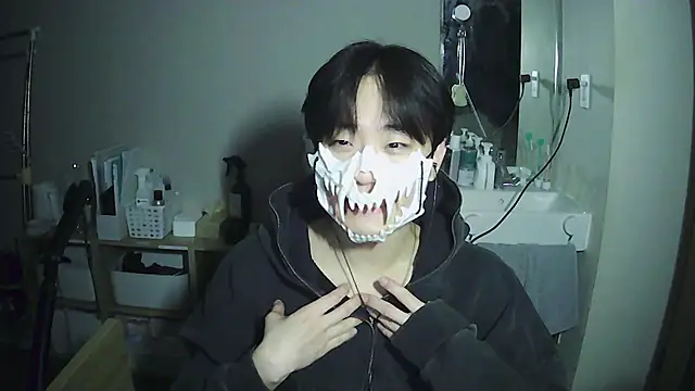 sdamvo2 online show from 03/24/26, 01:38