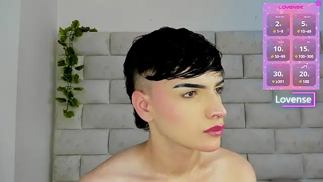 Snapshot of Dylan_Turnerr chatting on 03/11/25, 10:51 Dylan Turnerr online show from 03/11/25, 10:51