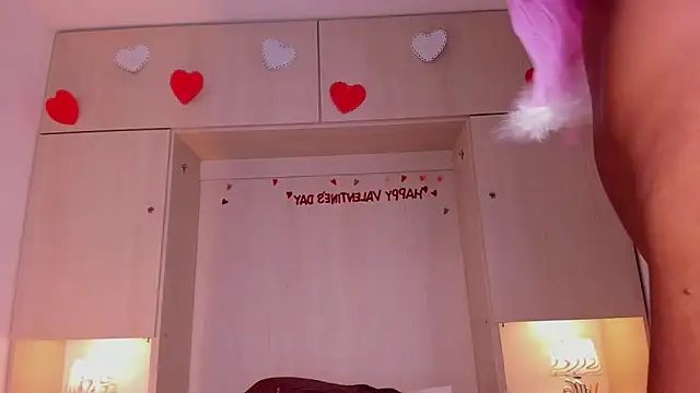 BeverlySteel online show from 02/16/26, 08:27