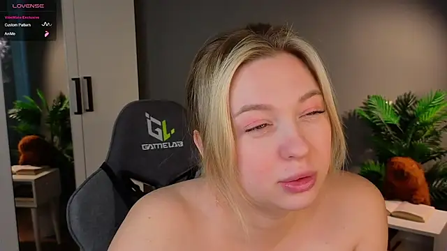 christie luv online show from 02/13/26, 11:06