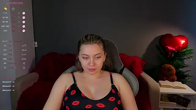 christie luv online show from 02/19/26, 09:16