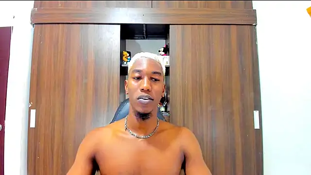 Dreamastercum  online show from 12/19/25, 08:16