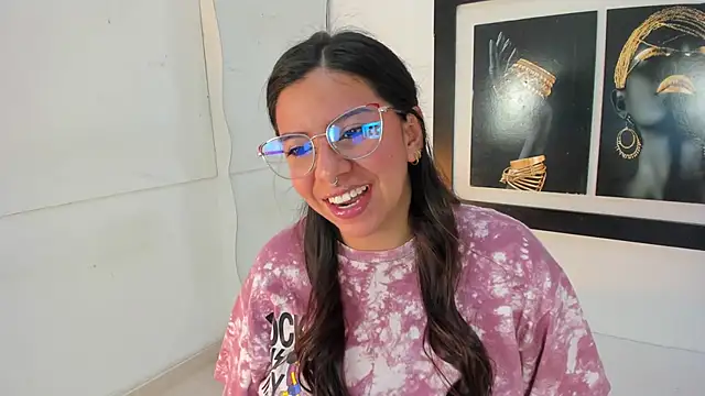 emilyy cooperr online show from 12/03/25, 12:03