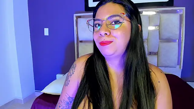 emilyy cooperr online show from 02/09/26, 12:09