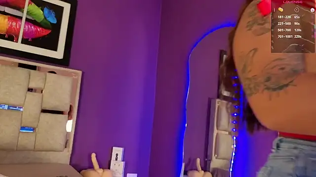 emilyy cooperr online show from 05/20/26, 12:11