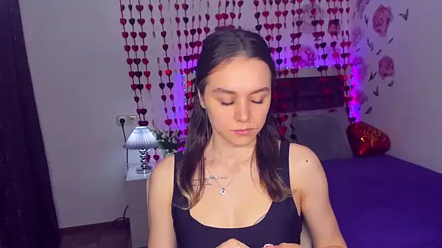 EmelyMason online show from 03/06/26, 09:39