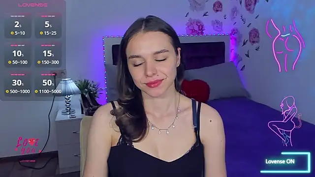 EmelyMason online show from 05/08/26, 07:03