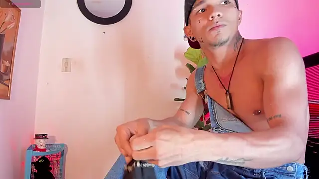CRAZY-BOY99 online show from 05/08/26, 07:08