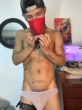 CRAZY-BOY99 online show from 05/17/26, 04:10