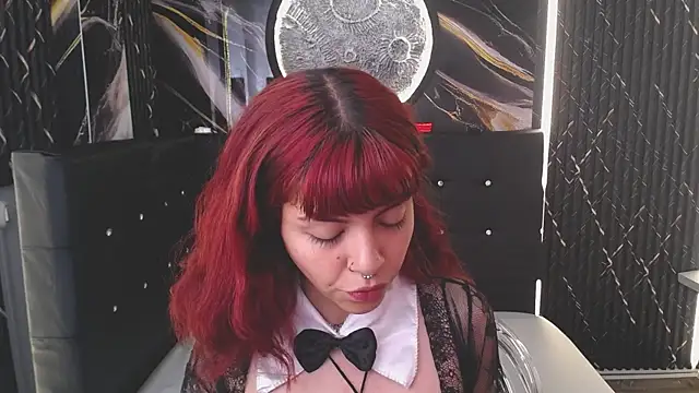 Genesisrea   online show from 10/19/25, 02:40