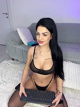 IrisRossie online show from 02/05/26, 06:18