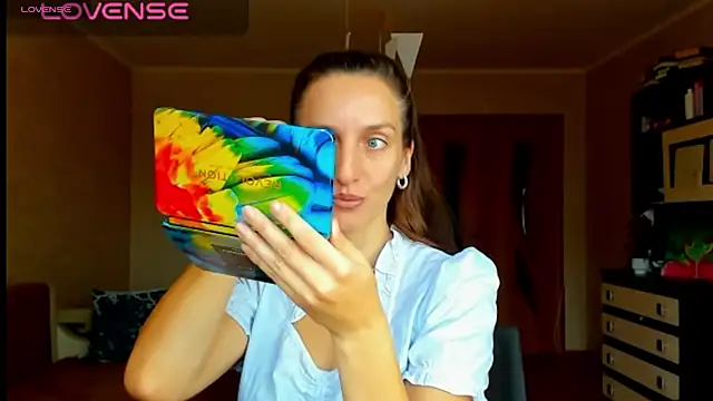 desired zzoya online show from 10/01/25, 05:57