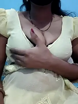 Snapshot of Sexyradha_ chatting on 02/20/26, 06:08 Sexyradha online show from 02/20/26, 06:08